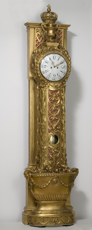 Longcase musical clock