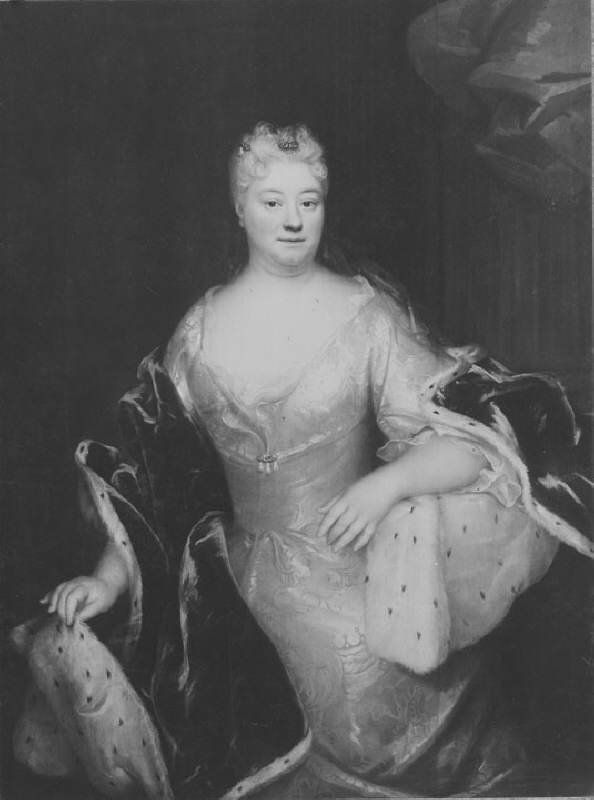 Christina Beata Lillie (1677-1727), grevinna, g.m. 1. överstelöjtnant Carl Filip Sack 2. greve Eric Sparre af Sundby