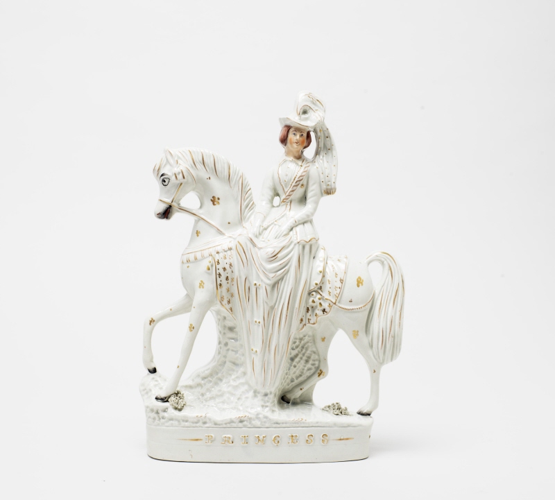 Figurine, princess Victoria of Prussia