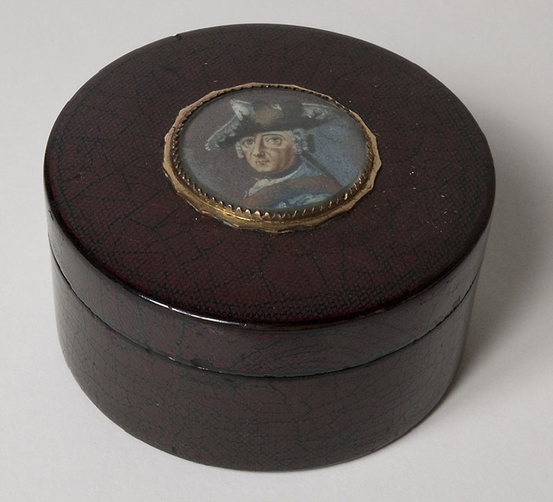 Box with lid, miniature of Frederick the Great