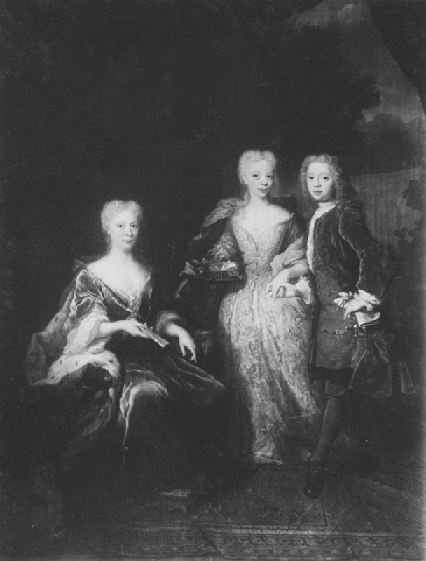 Marie Louise , 1688-1765, Princess of Hesse-Kassel, married to John William Friso of Nassau-Dietz and of Orange, with her children Anne Charlotte Amelie and Willem Karel Hendrik Friso