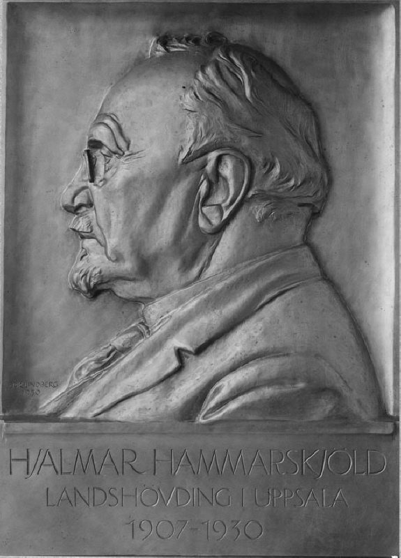 Hjalmar Hammarskjöld (1862-1953), statsminister, landshövding, gift med Agnes Maria Carolina Almquist