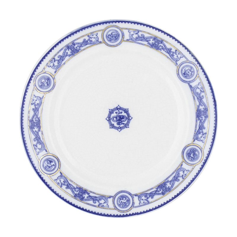 Plate with old norse style decor