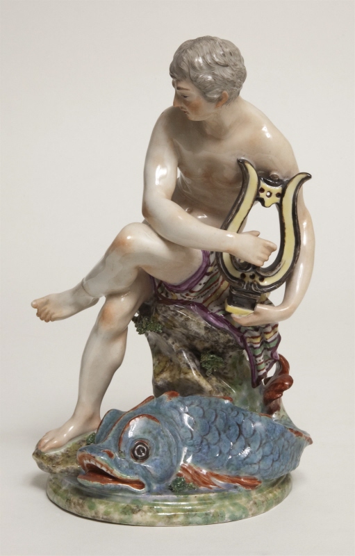 Figurin, Arion sittande på en klippa