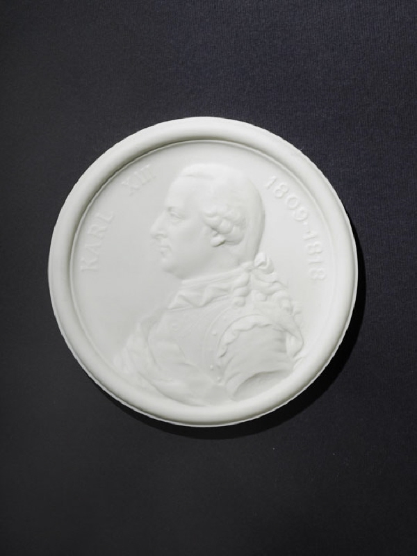 Medaljong med porträtt av Karl XIII