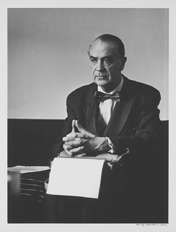 Karl Gerhard (född Johnson), 1891-1964, revyförfattare, skådespelare, teaterdirektör