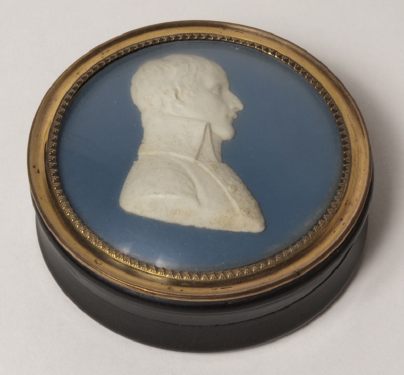 Box with lid, profile of Napoleon Bonaparte