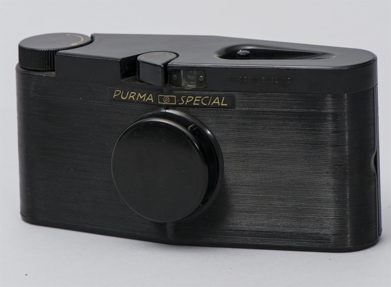 Kamera "Purma Special" [med tillhörande fodral NMK 335B/2016]