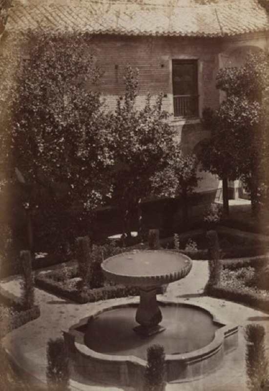 Reproduktion av FM 1994 006 070 "Alhambra. Lindaraxa´s trädgård", 1878, albuminsilverfotografi monterat på kartong, 17,9 × 12 cm. Originalet tillhör Moderna museet