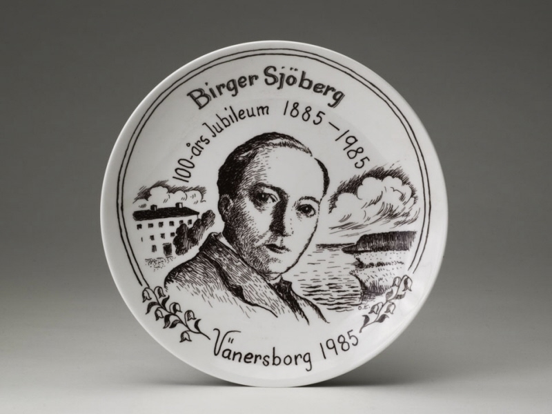 Vänersborgstallrik nr 5 1985, "Birger Sjöberg 100-års jubileum 1885-1985"