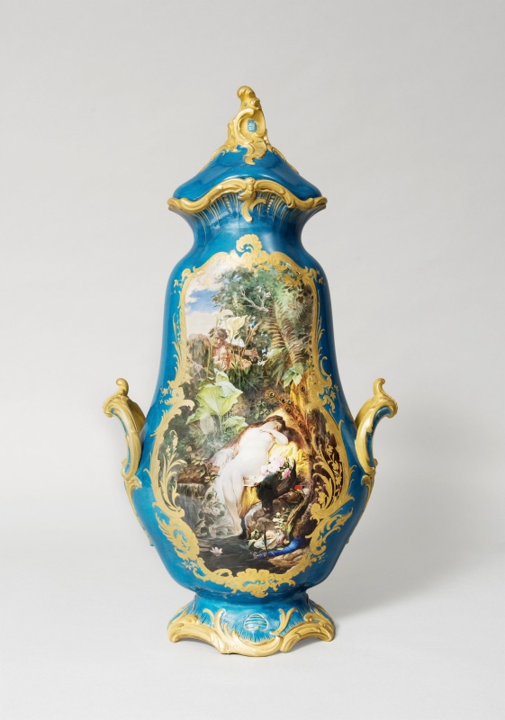 Lidded urn, motif after Julius Kronberg’s painting "Nymph and Fauns" (NM 1316)