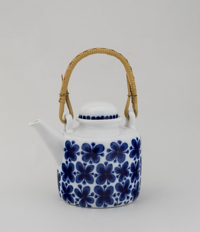 Teapot with lid "Mon Amie"
