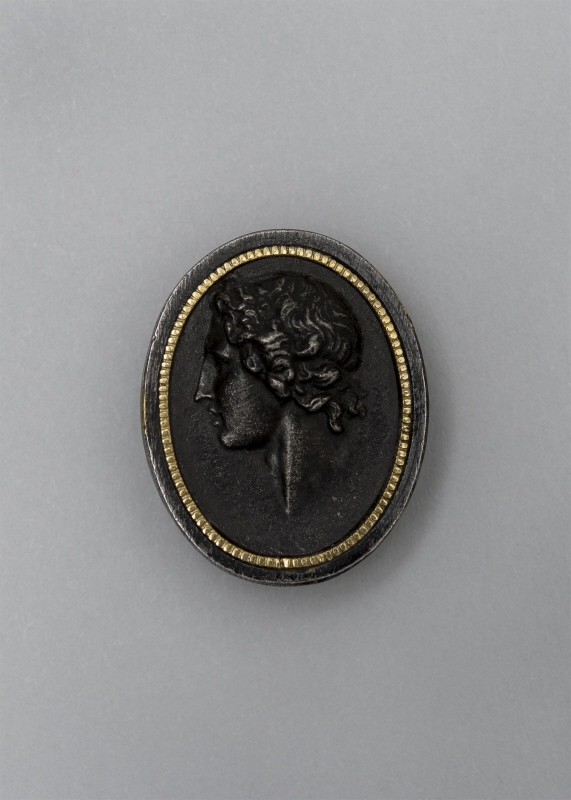 Brooch, part of Cast iron parure [NMK 300A-H/2016]