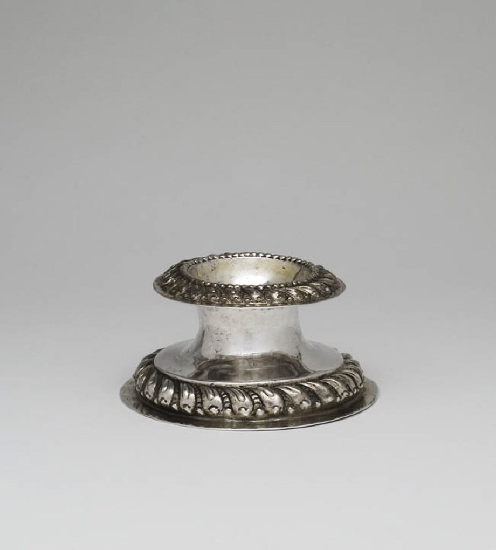 Salt cellar with a wide round foot, belonging to a pair
