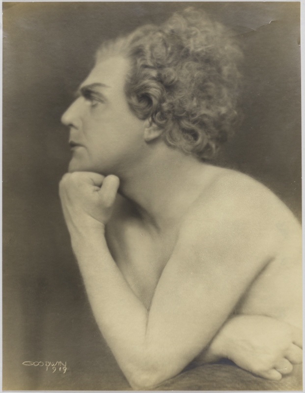 Anders de Wahl (1869-1956), skådespelare, rollporträtt som Perseus i ”Perseus och vidundret” av Tor Hedberg