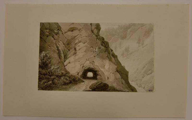 Bergslandskap med tunnel