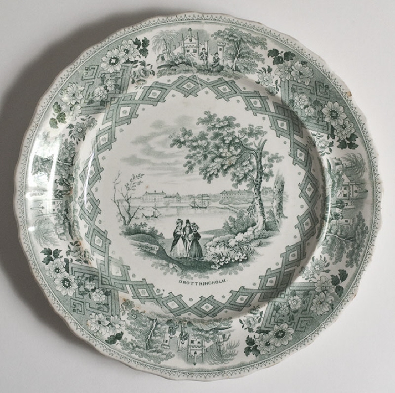 Plate with view of Drottningsholm Palace